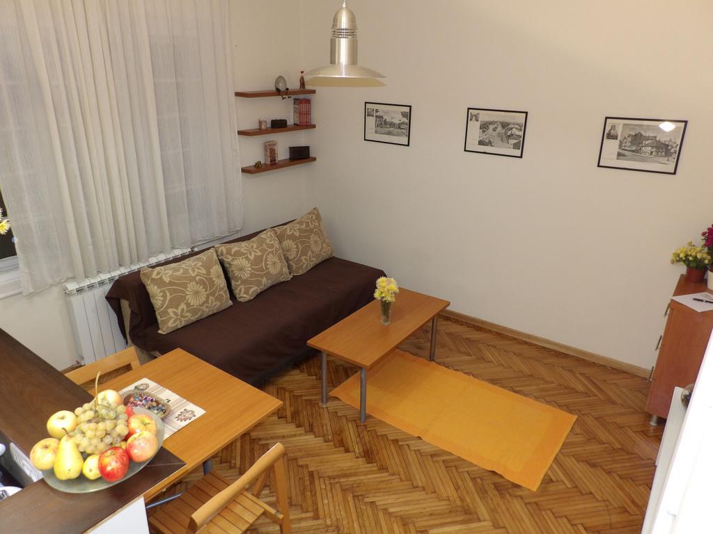 M&M Downtown Apartment Белград Екстериор снимка